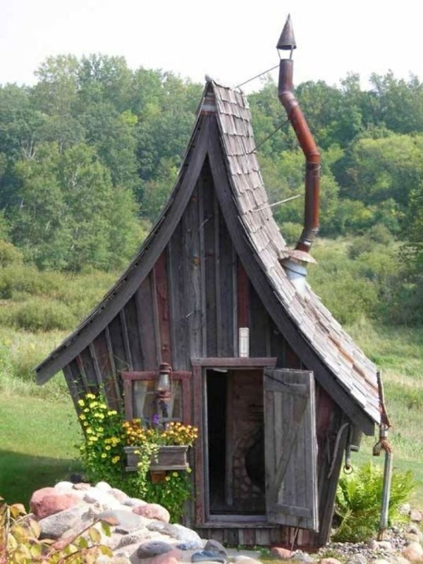 Unusual Chicken Coops (30 pics)