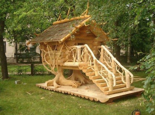 Unusual Chicken Coops (30 pics)