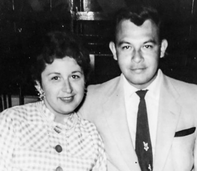 Can You Guess The Age Of These People From The Past? (18 pics) Can You Guess The Age Of These People From The Past? (18 pics)