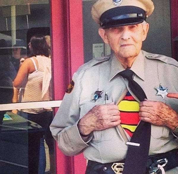 Amazing Grandmas And Grandpas (33 pics)