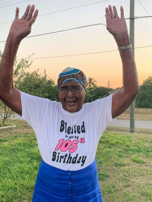 Amazing Grandmas And Grandpas (33 pics)