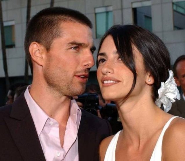 Celebrity Couples From The Early 2000's (63 pics)