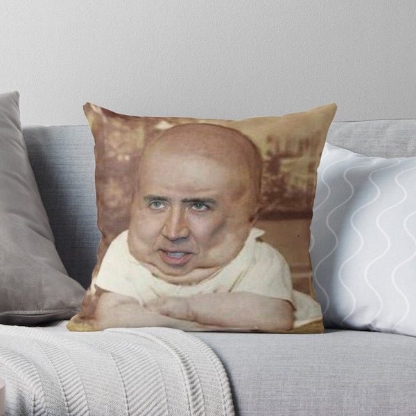 Nic Cage Memorabilia (30 pics)