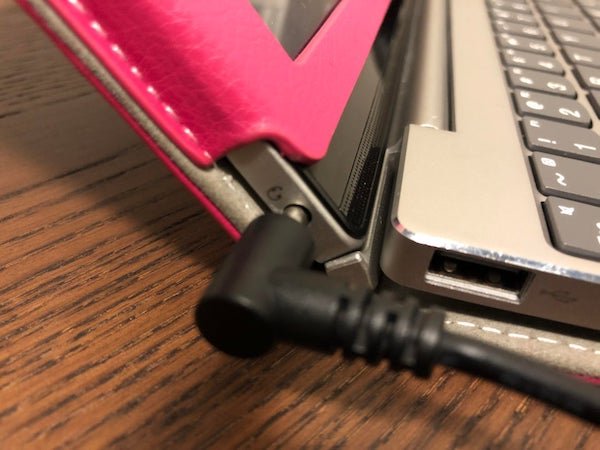 Moms And Technologies (27 pics)