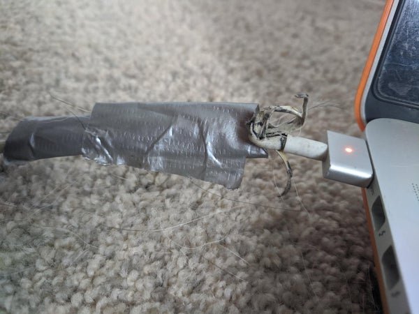 Moms And Technologies (27 pics)