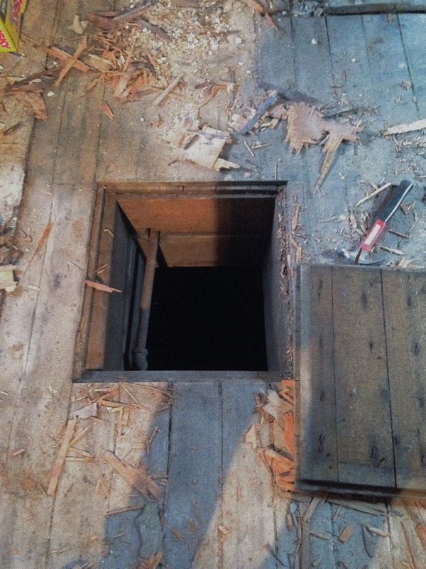 People Discover Secret Rooms During Home Renovations (20 pics)