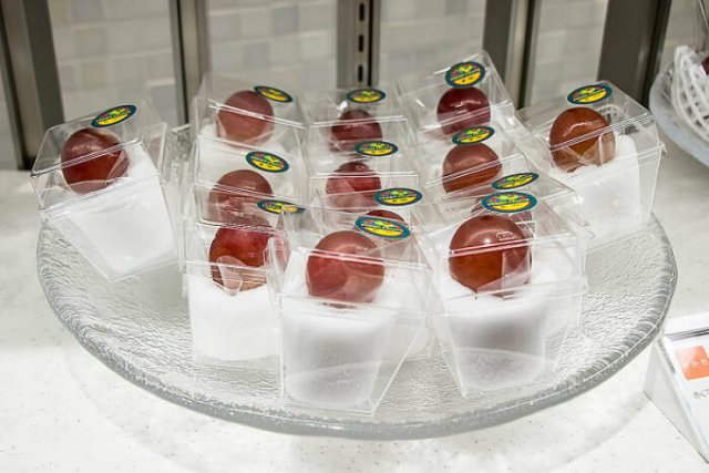 Unnecessary Packaging (30 pics) Unnecessary Packaging (30 pics)