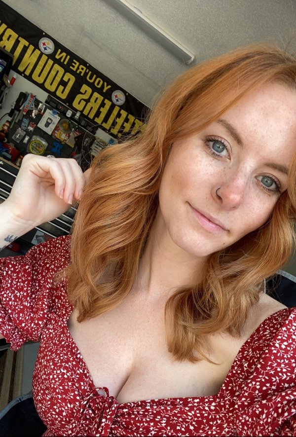 Redhead Beauties (50 pics)