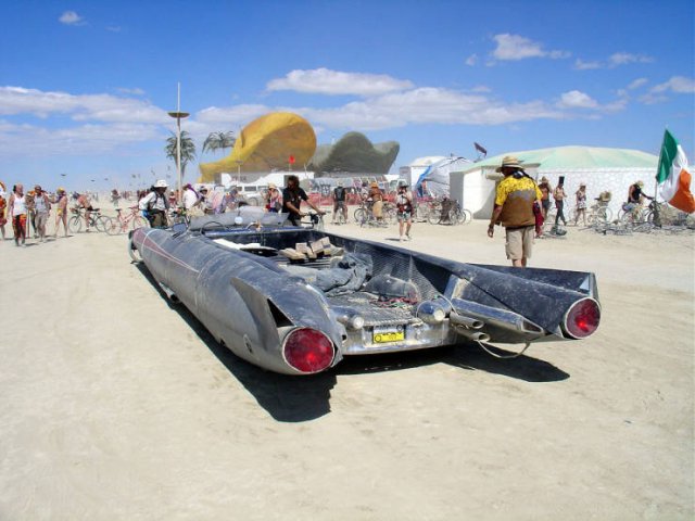 'Burning Man' Festival Vehicles (36 pics)