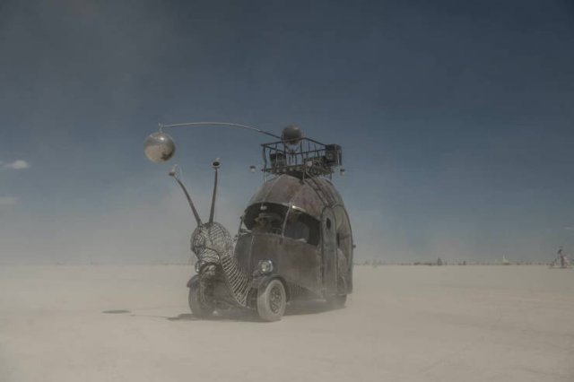 'Burning Man' Festival Vehicles (36 pics)