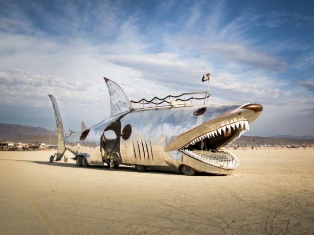 'Burning Man' Festival Vehicles (36 pics)