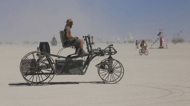 'Burning Man' Festival Vehicles (36 pics)