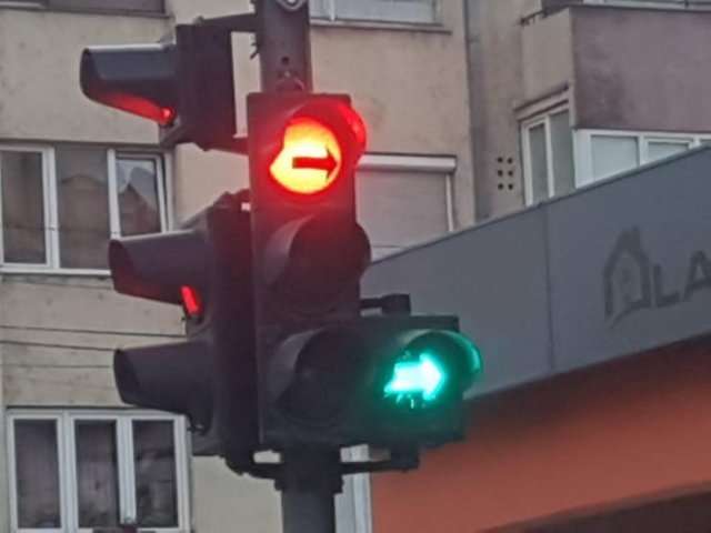 Acid Picdump 1 (84 pics)