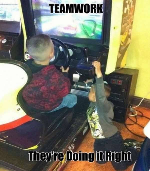 Teamwork Humor (33 pics)