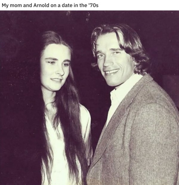 Children Show The Great Old Photos Of Their Parents (30 pics)
