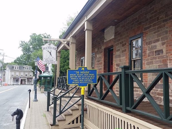 The Oldest Restaurant In Every US State (12 pics)