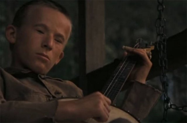 Hidden Movie Details (39 pics)