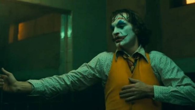 Hidden Movie Details (39 pics)