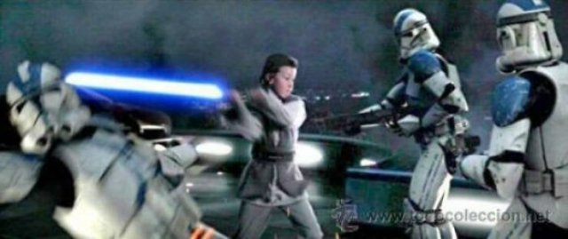 Hidden Movie Details (39 pics)
