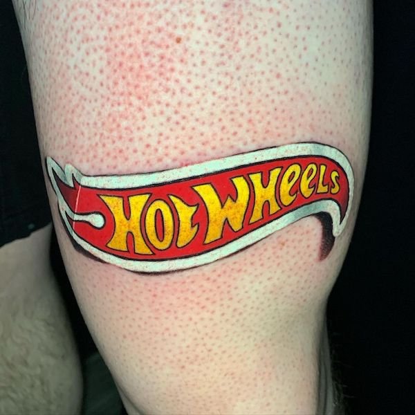 Sticker Tattoos (34 pics)