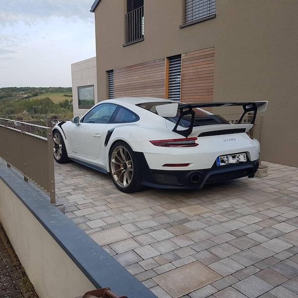 Beautiful Cars (33 pics)