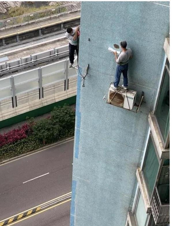 People Who Haven't Heard About Safety (35 pics)