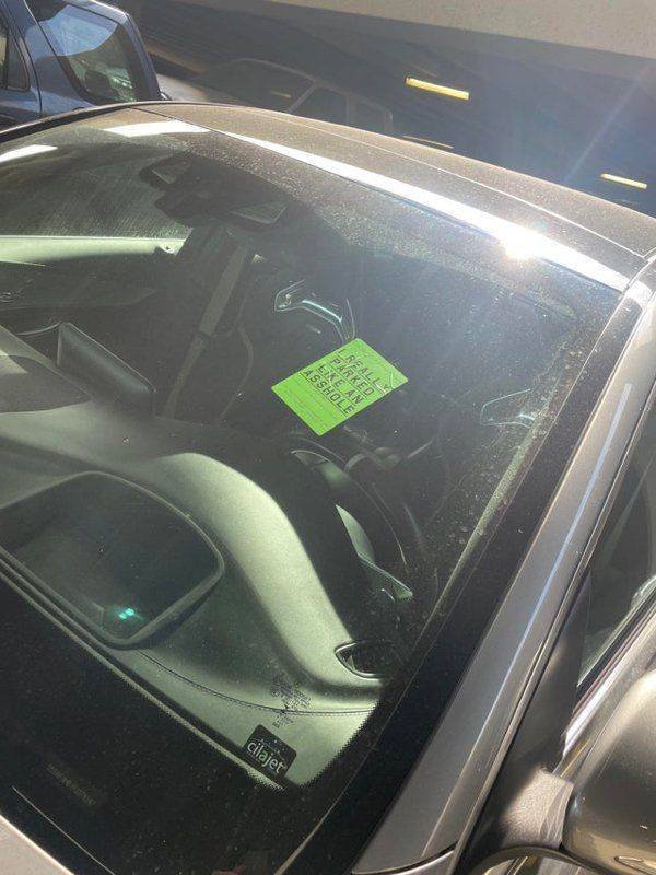 People Who Haven't Heard About Parking Rules (32 pics)