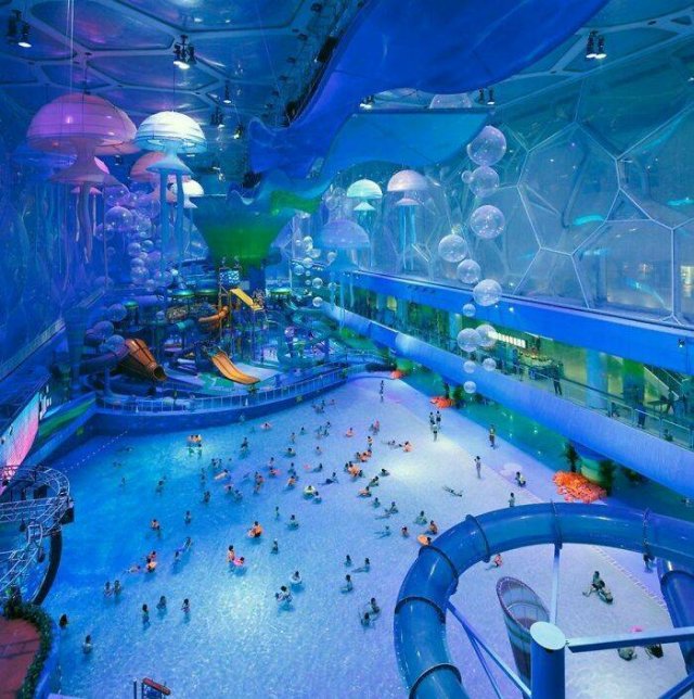 Buildings That Now Serve Other Purposes (32 pics) Buildings That Now Serve Other Purposes (32 pics)