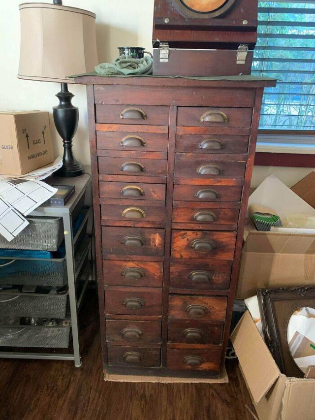 Amazing Old Things (48 pics)