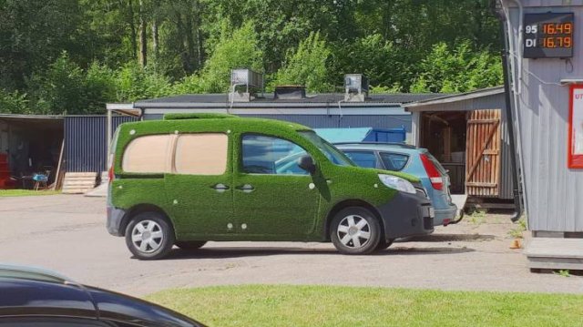 Acid Picdump 2 (71 pics)