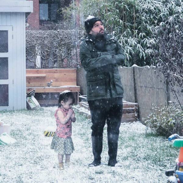 Husband Trolls His Wife By 'Ok' Photos Of His Son (30 pics)