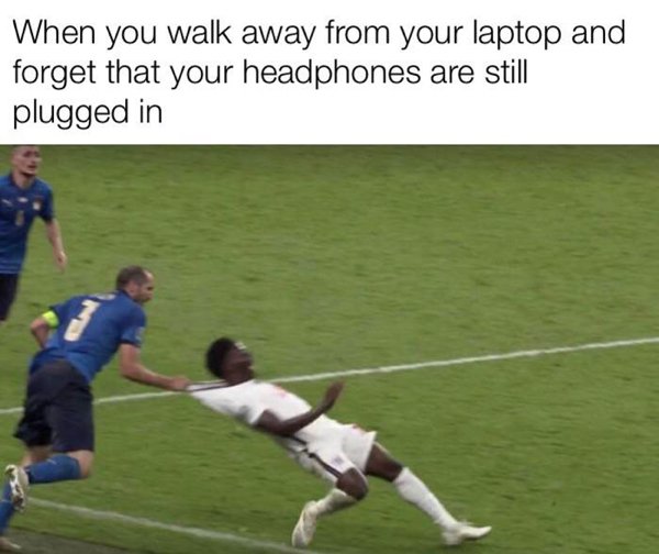 Italy Beats England Humor (30 pics)