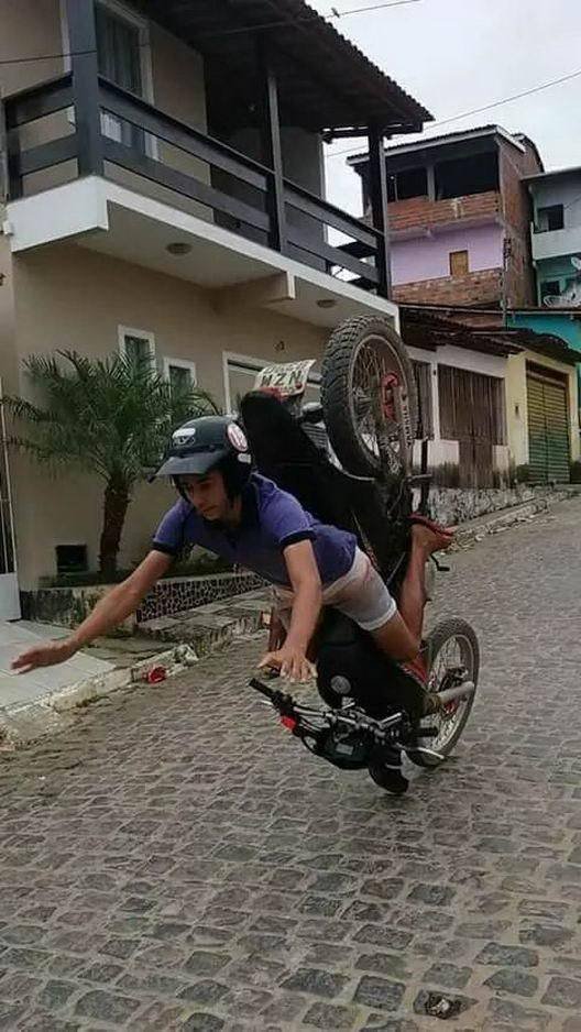 Acid Picdump 1 (74 pics)