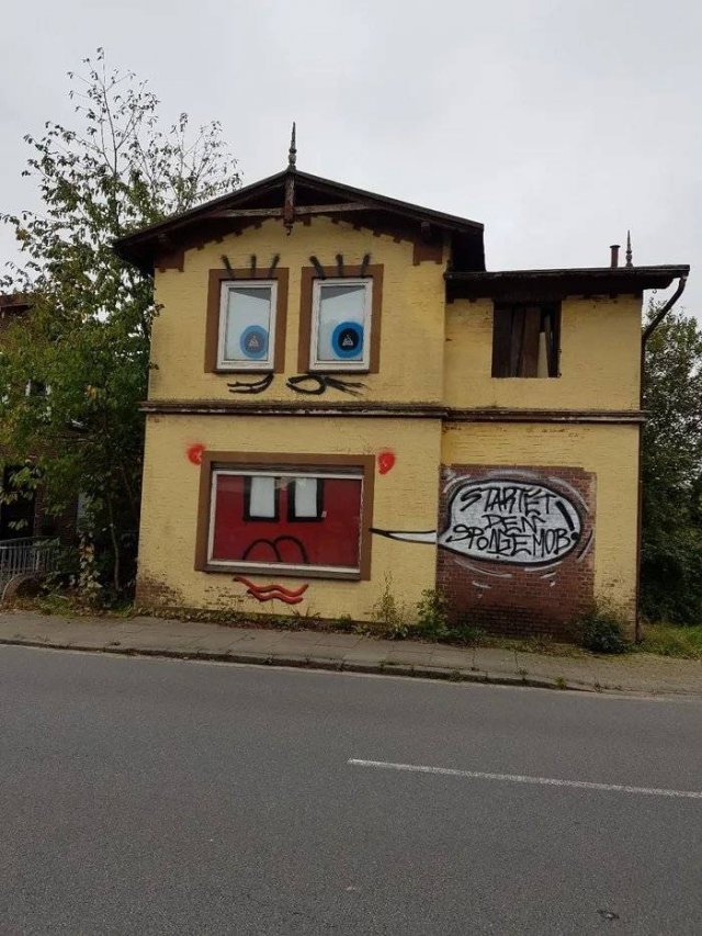Acid Picdump 2 (82 pics)