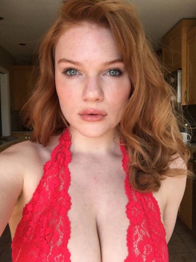 Redhead Beauties (52 pics)