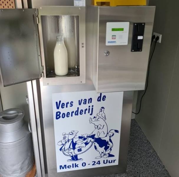 Specific Things In Different Countries (15 pics)
