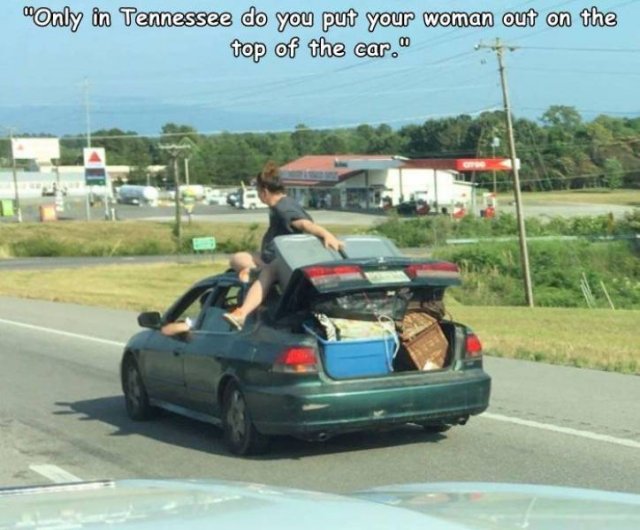 Weird Car Situations (34 pics)