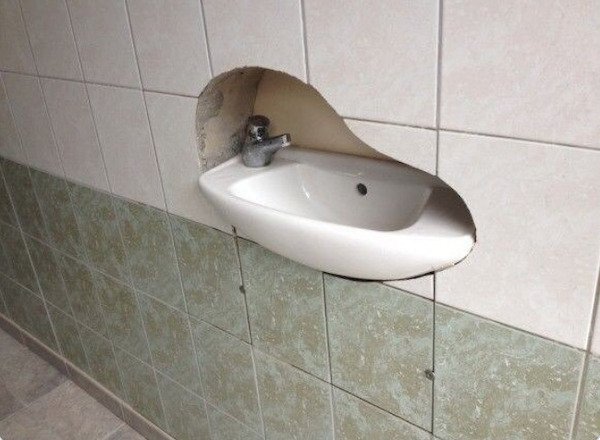 Bad Architecture Ideas (40 pics)