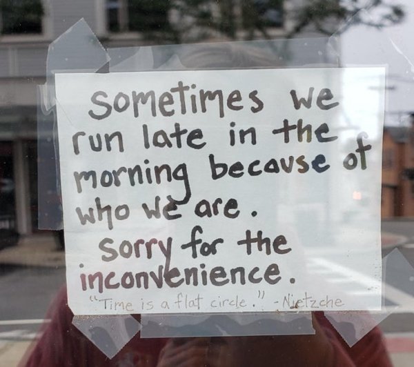 Weird Signs (34 pics)