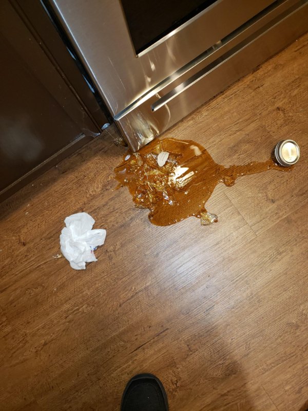 Bad Days Happen (23 pics)