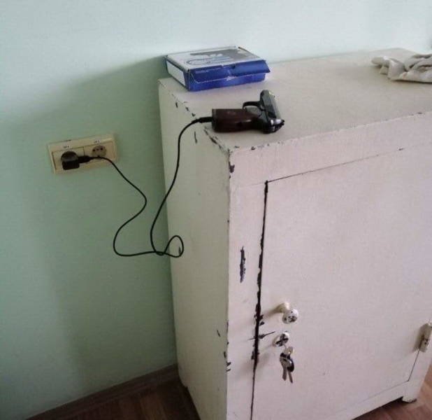 Acid Picdump 1 (75 pics)