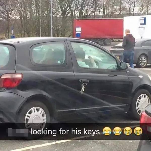 Bad Days Happen (46 pics)