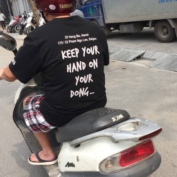 Weird T-Shirt Prints (21 pics)
