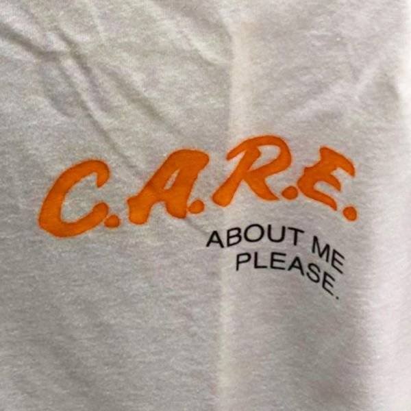 Weird T-Shirt Prints (21 pics)