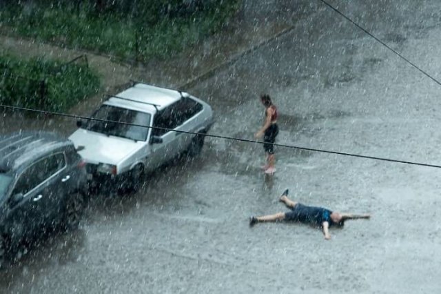 Hot Summer Days (46 pics)