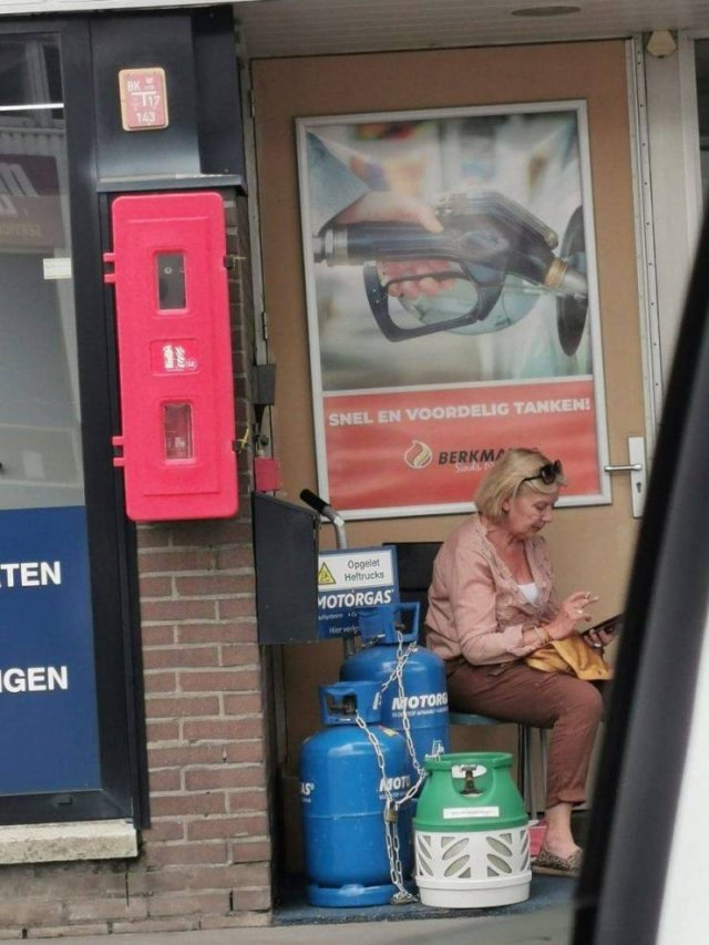 Acid Picdump 1 (92 pics)