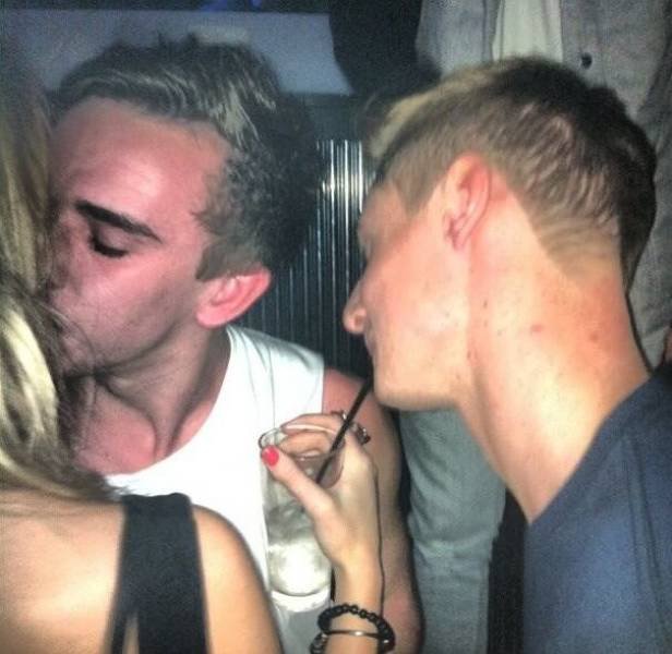 Acid Picdump 1 (92 pics)