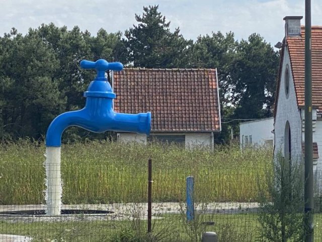 Acid Picdump 1 (76 pics)