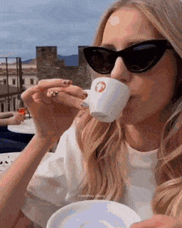 Acid Gifdump, August 16 (25 gifs)