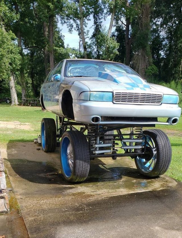 Acid Picdump 1 (79 pics)